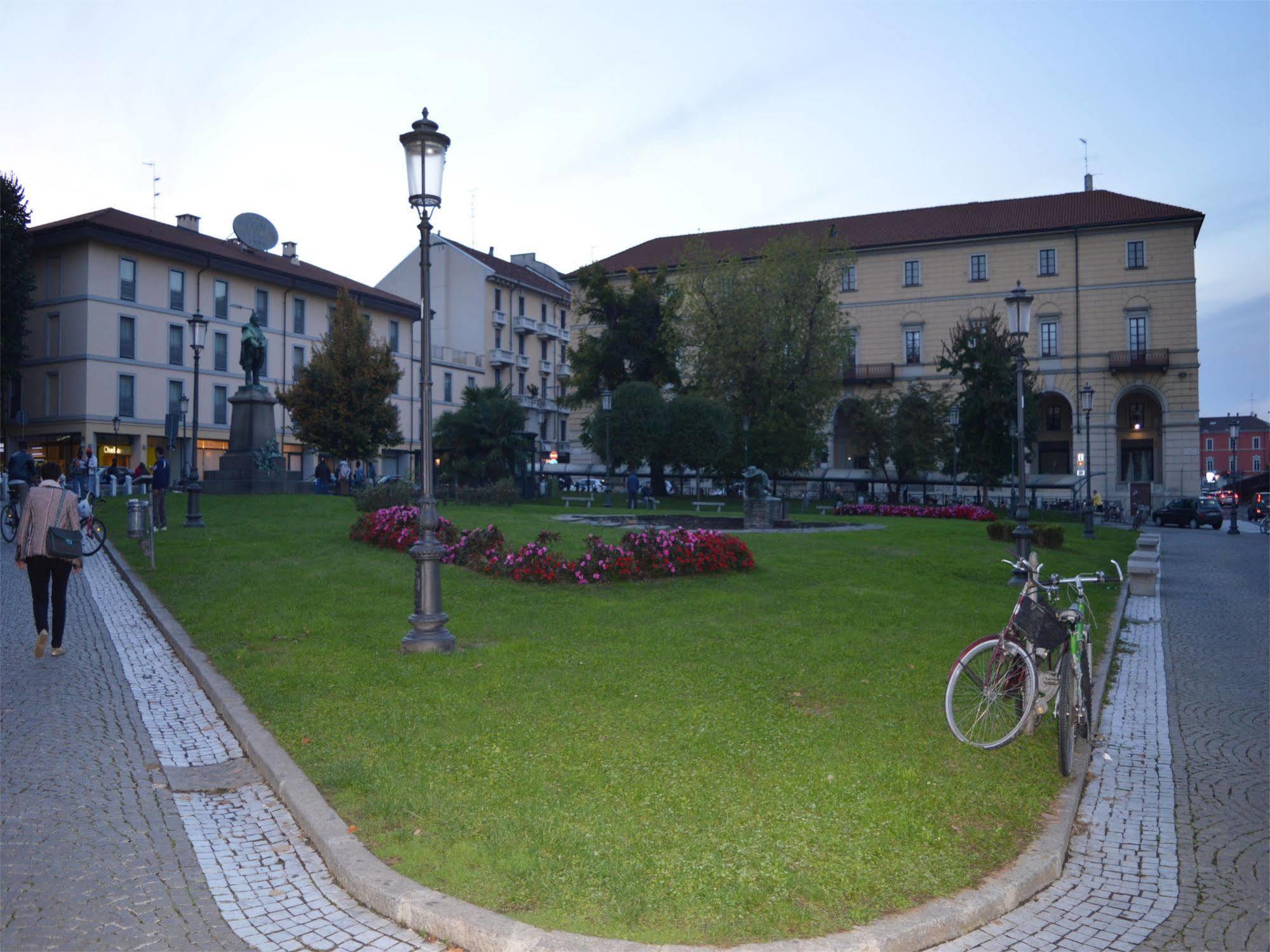 Hotel Stazione Novara Eksteriør bilde