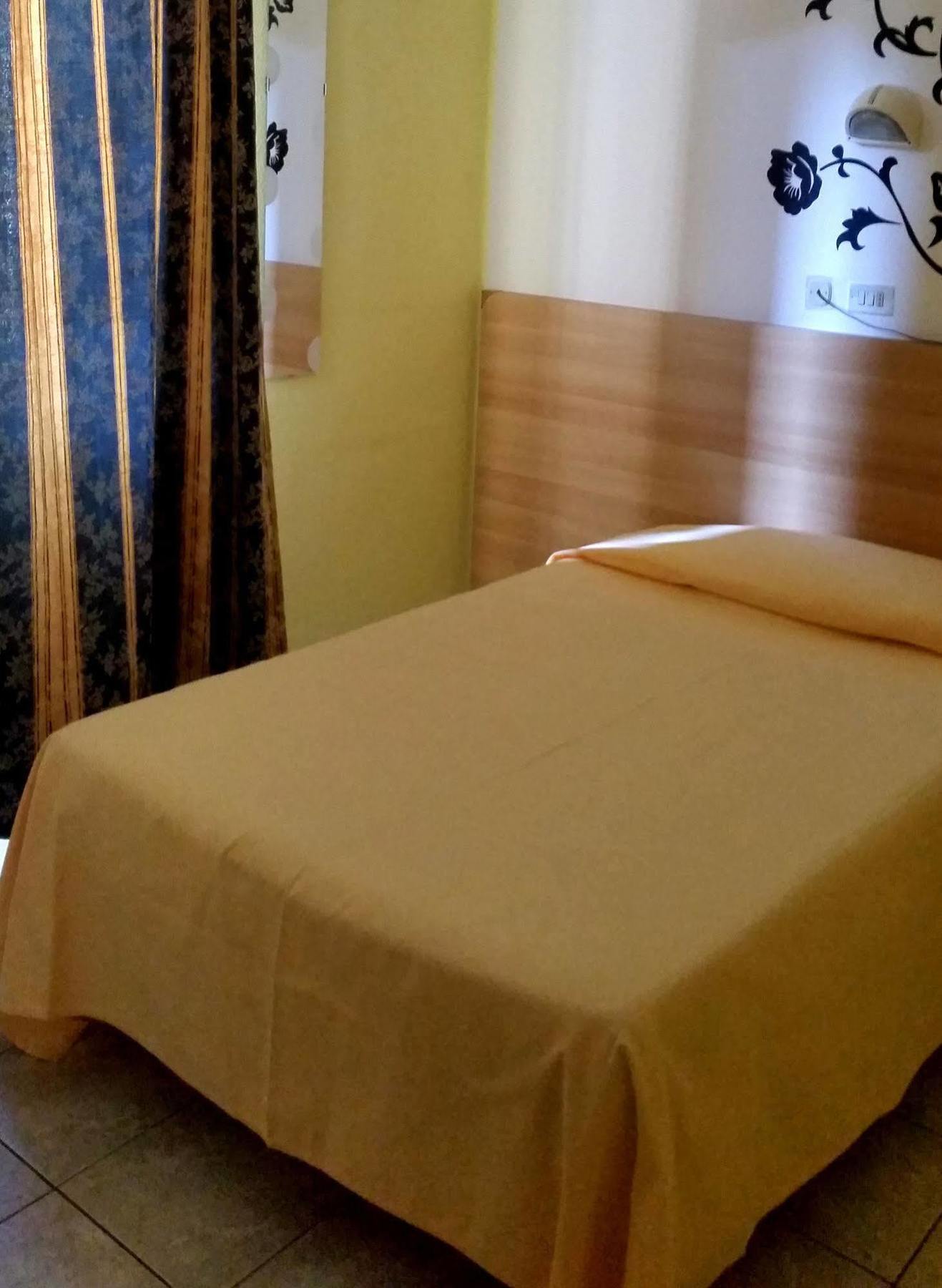 Hotel Stazione Novara Eksteriør bilde