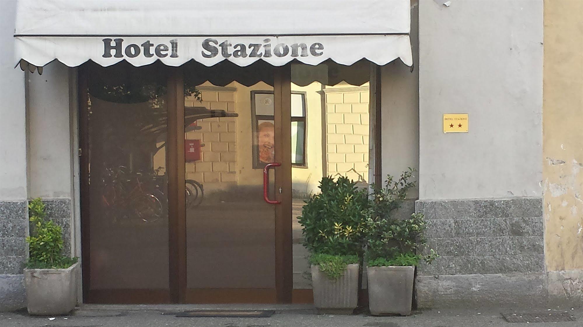 Hotel Stazione Novara Eksteriør bilde